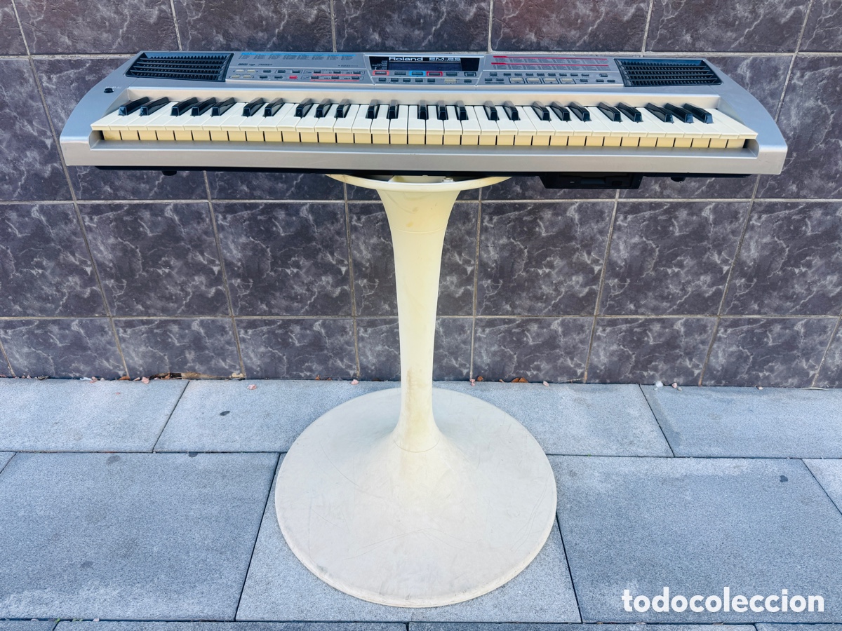 Segunda mano: Roland EM-25 Keyboard Synthesizer - Foto 2