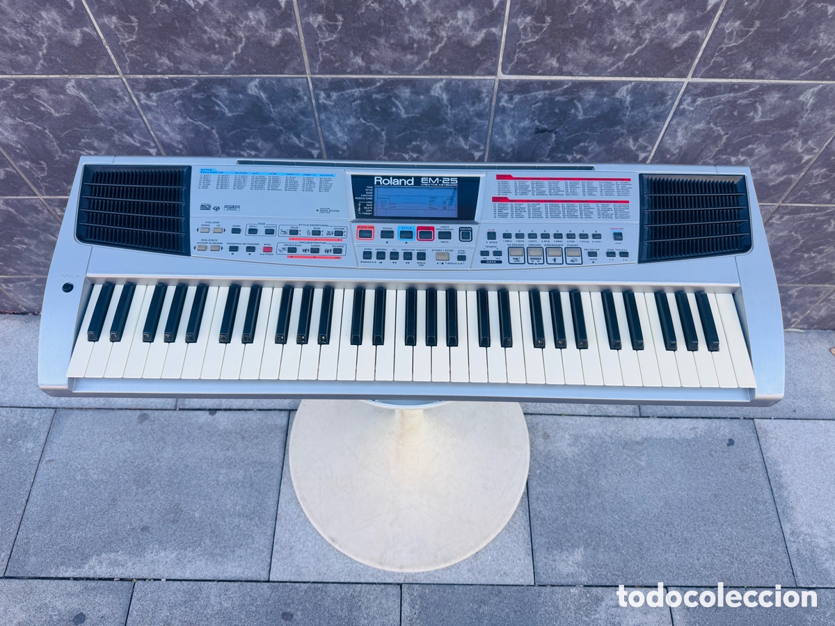Segunda mano: Roland EM-25 Keyboard Synthesizer - Foto 3