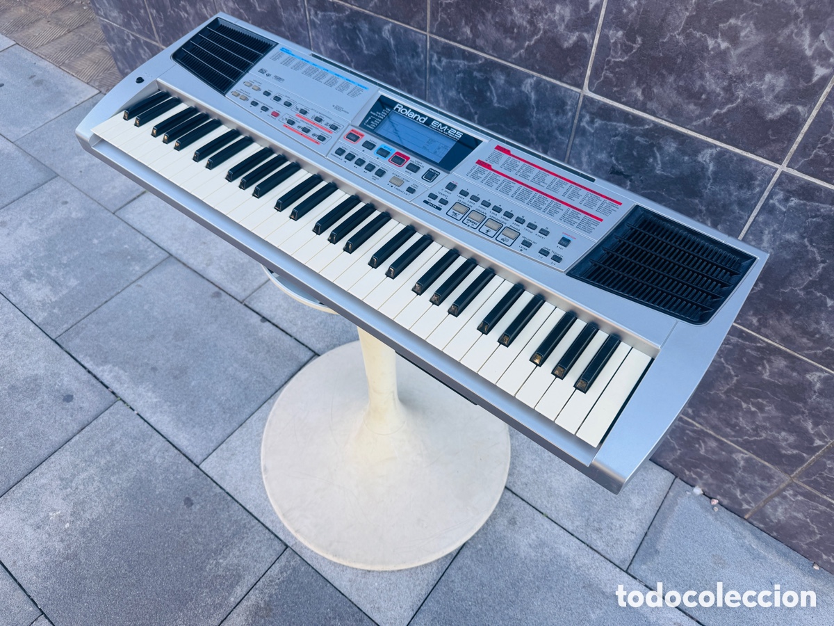 Segunda mano: Roland EM-25 Keyboard Synthesizer - Foto 8