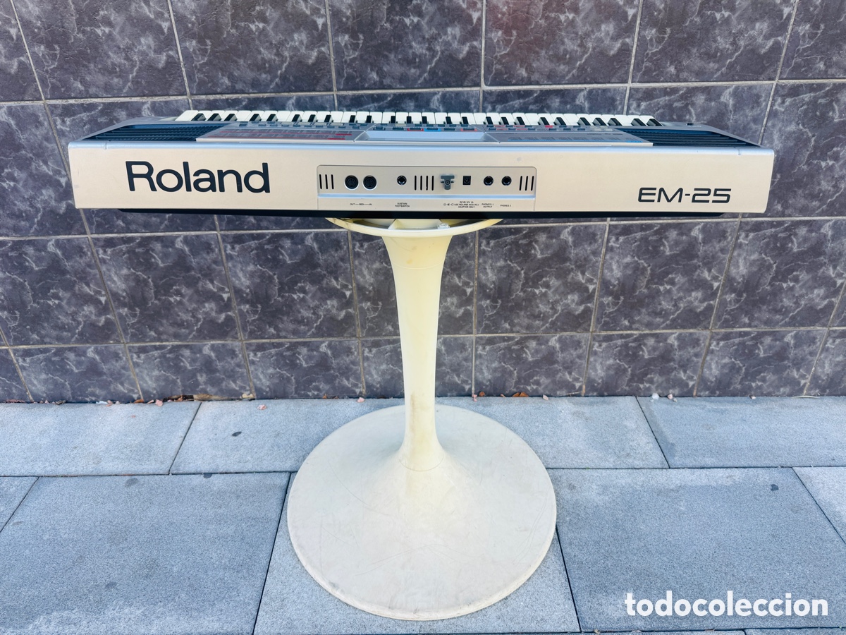 Segunda mano: Roland EM-25 Keyboard Synthesizer - Foto 13