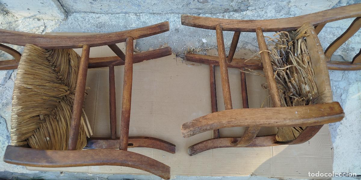 Segunda mano: Sillas de madera a&ntilde;os 50, a restaurar. Pareja - Foto 3