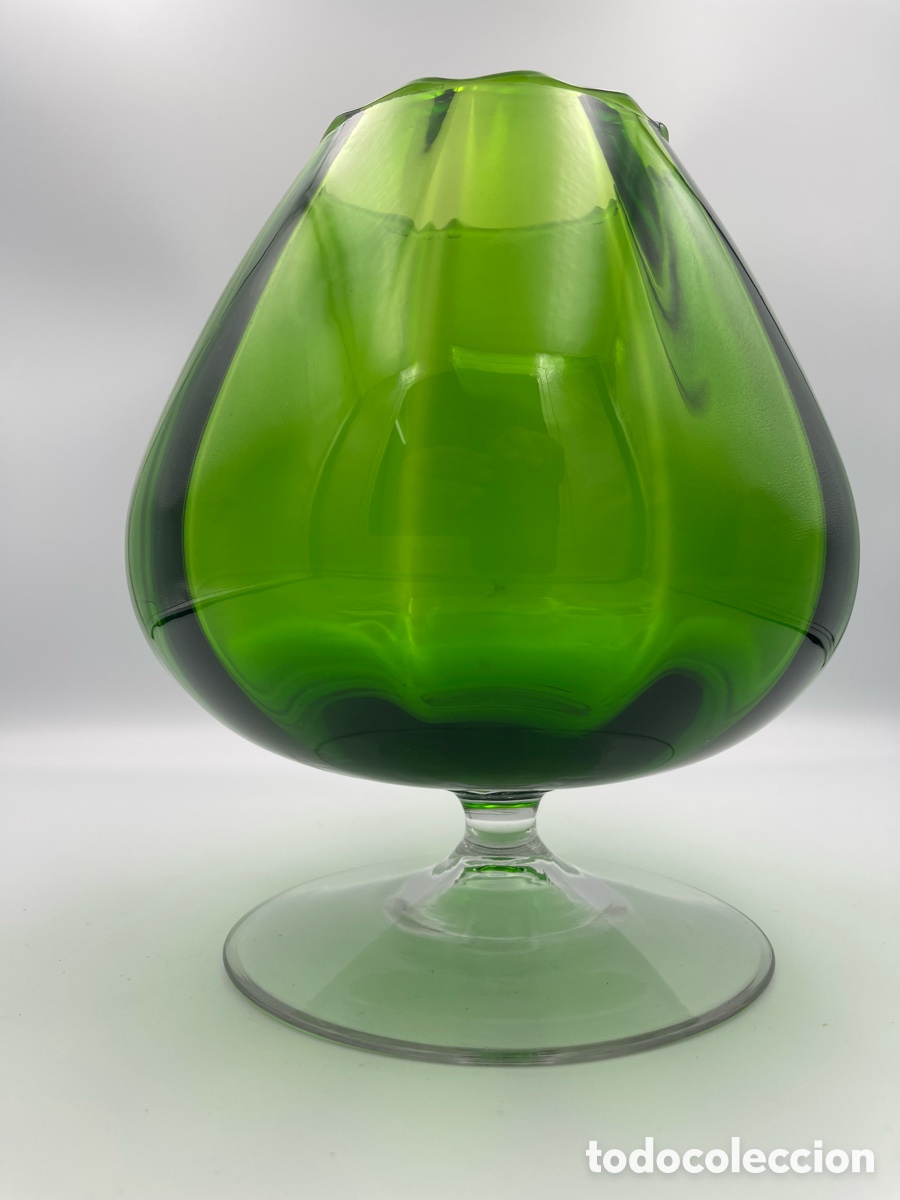 Segunda mano: Jarr&oacute;n Vintage de cristal verde - Foto 4