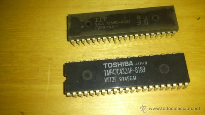 Segunda Mano: Chips micro pc saa12890 y tmp47c432 &radic;P 4k