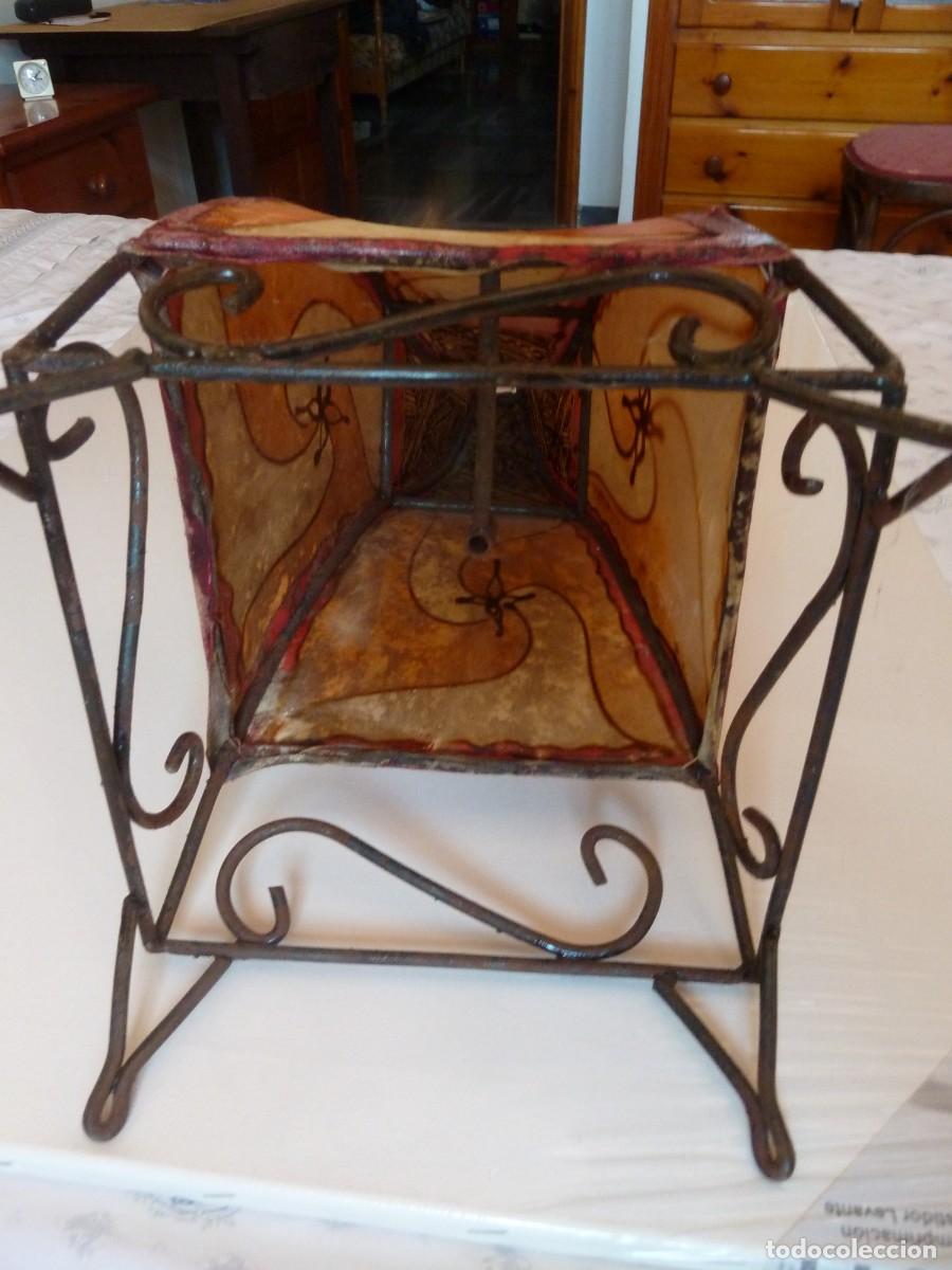 Segunda mano: MUEBLE AFRICANO DE METAL - Foto 3