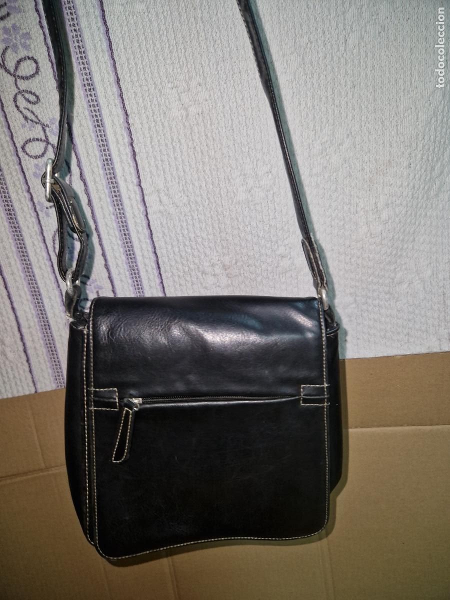 Segunda mano: BONITO BOLSO PARA DAMA. COLOR NEGRO. - Foto 1