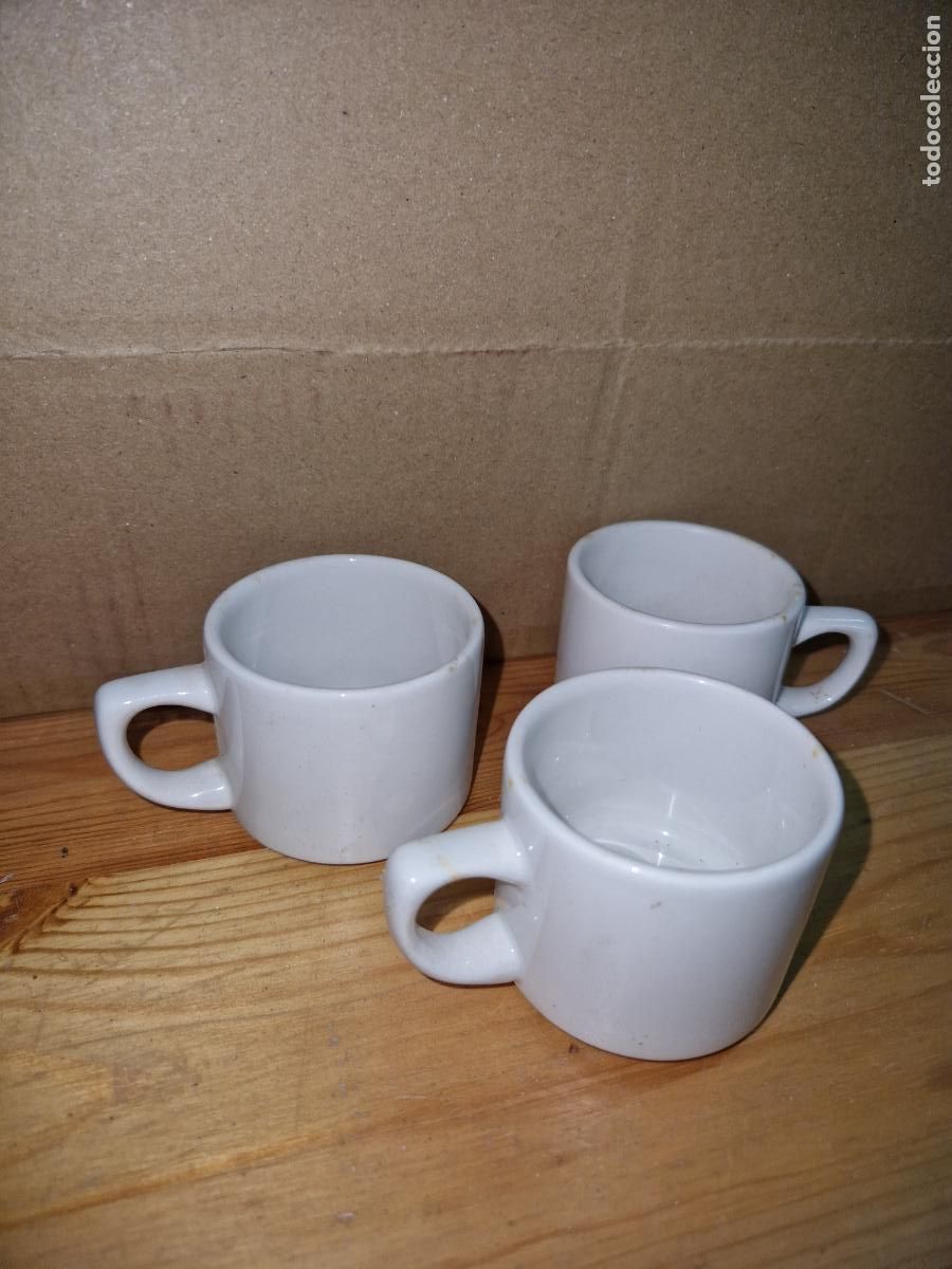 Segunda mano: 3 BONITOSS POCILLOS PARA CAFE . MEDIDA 6*5CM - Foto 2