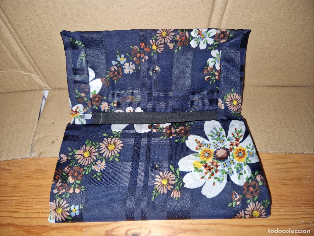 Segunda mano: BONITA CARTERA DE FLORES - Foto 3