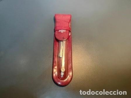 Segunda mano: COMPAS LASTER 30 - CON FUNDA - Foto 1