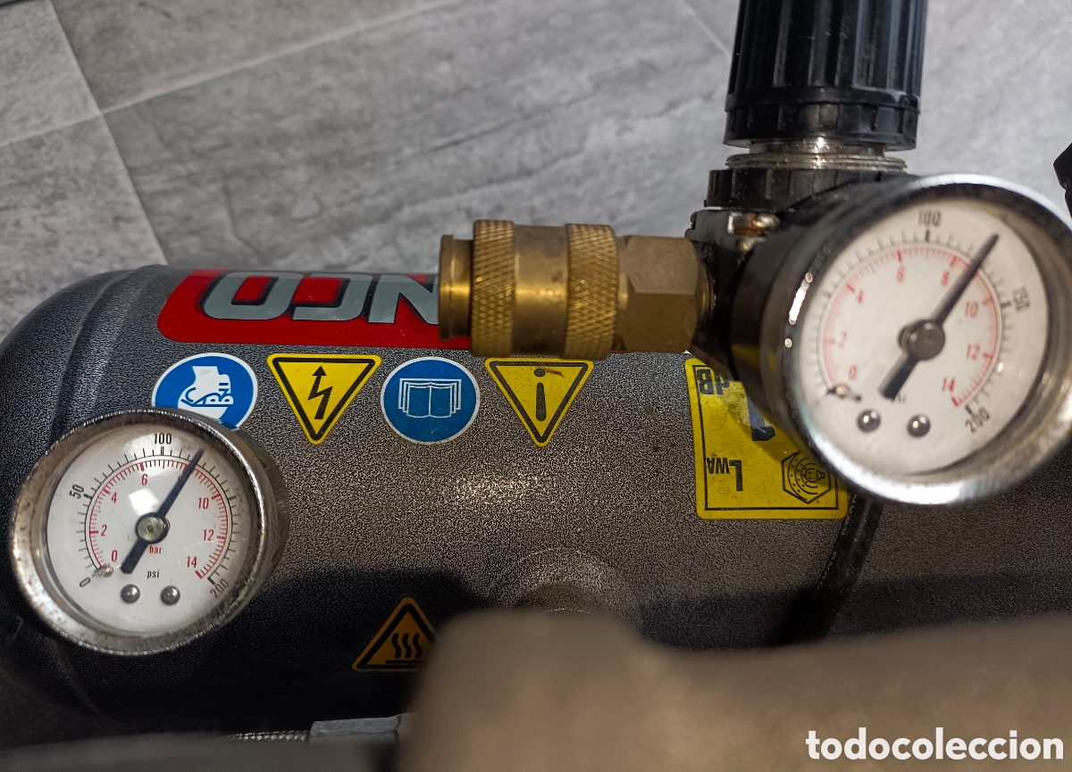 Segunda mano: Compresor de aire Senco Pc1010 3.8L - Foto 2