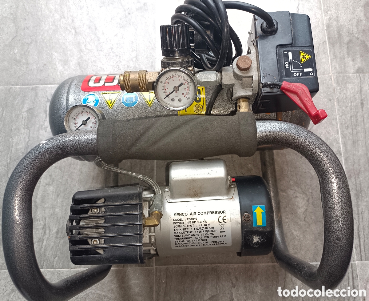 Segunda mano: Compresor de aire Senco Pc1010 3.8L - Foto 1
