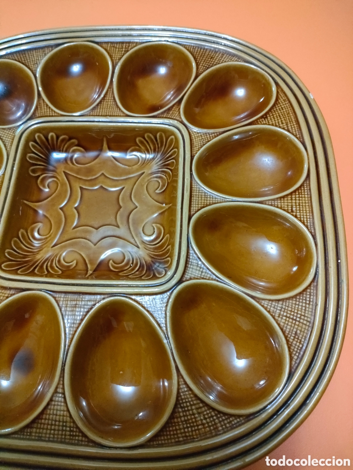 Segunda mano: Plato de cer&aacute;mica para huevos - Foto 2