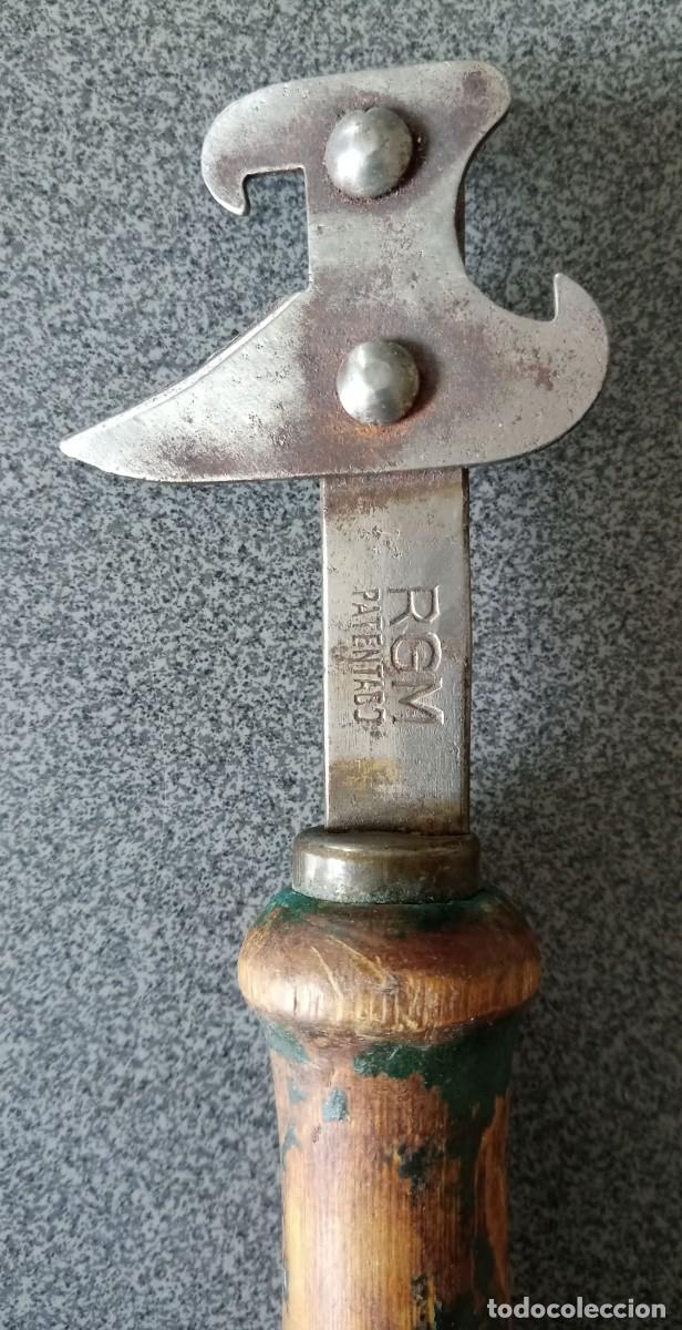 Segunda mano: Abrelatas madera RSM - Foto 2