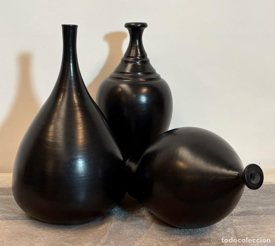 Segunda mano: Juego de Tres Jarrones Negros - Foto 2