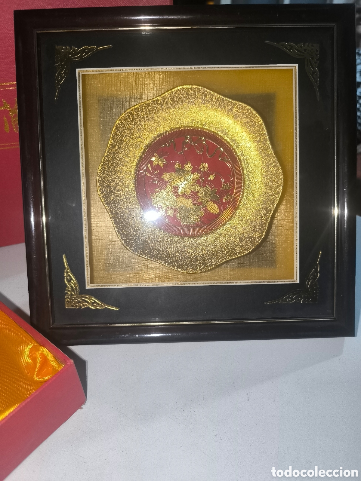 Segunda mano: Cuadro de Vietnam ba&ntilde;ado en oro - Foto 1