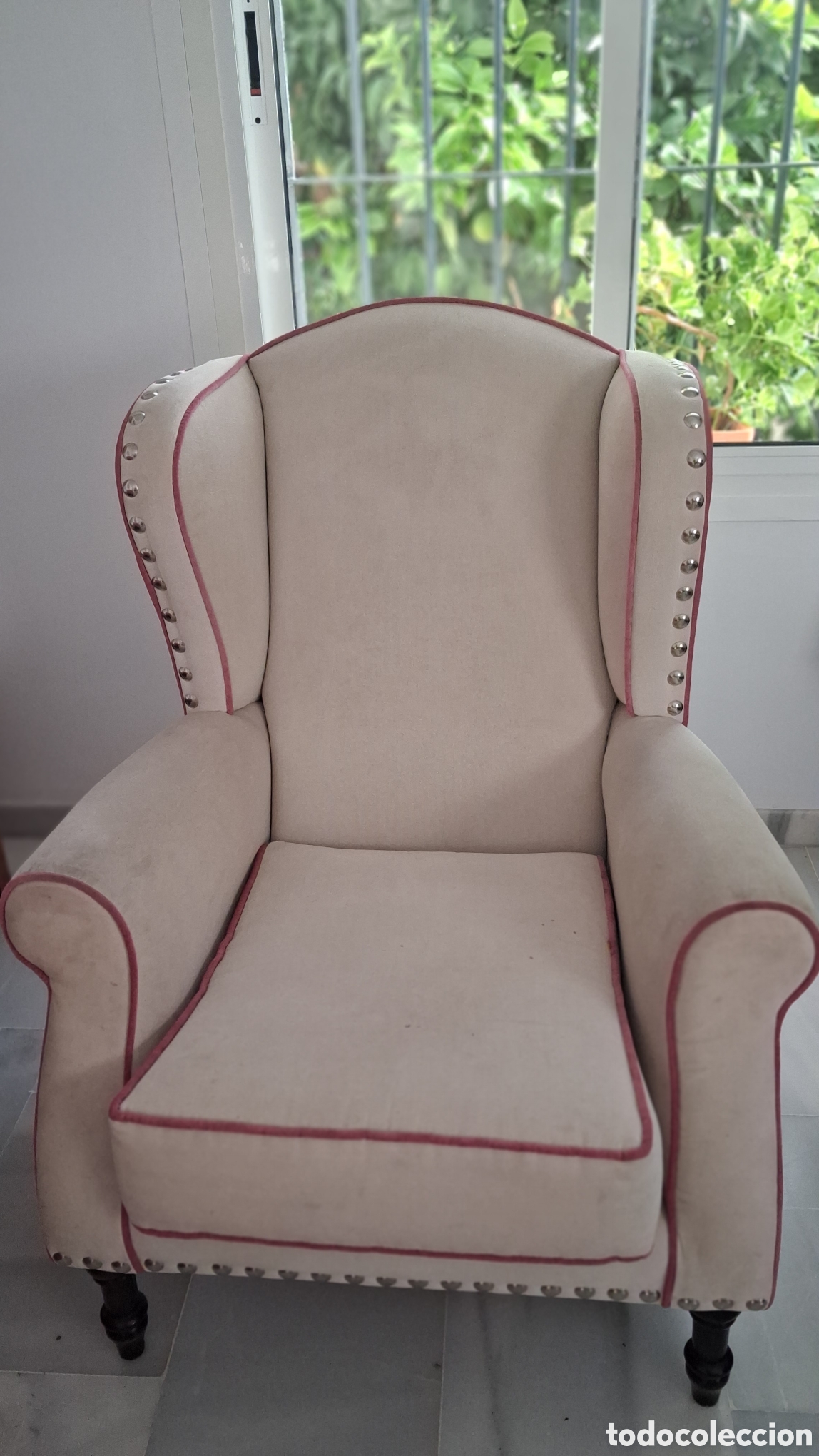 Segunda mano: Sofa terciopelo rosa 3 plazas - Foto 5