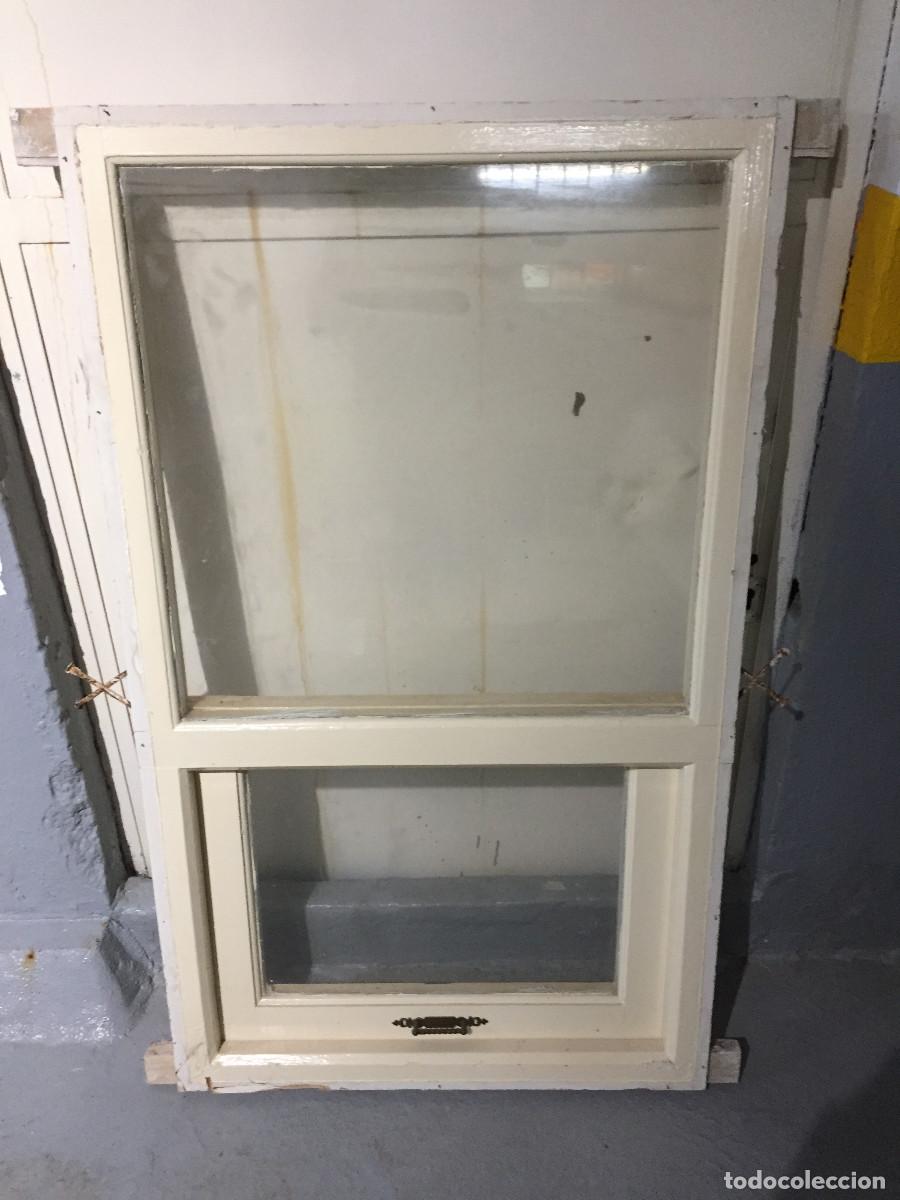 Segunda mano: VENTANA DE GUILLOTINA LACADA EN BLANCO - Foto 3