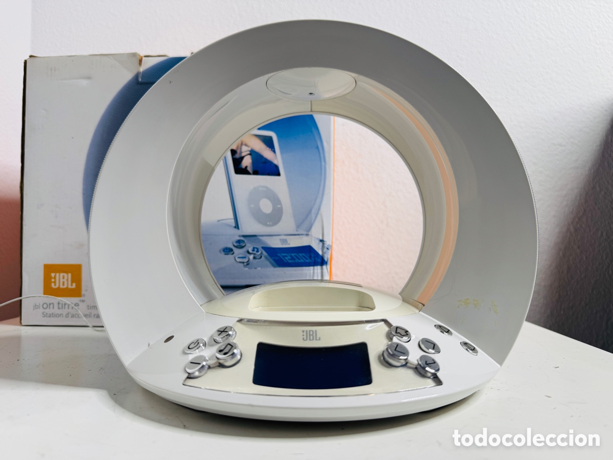 Segunda mano: JBL on time Time Machine Dock for iPod - Foto 1