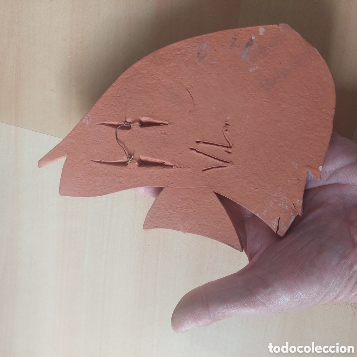 Segunda mano: Pez de terracota firmado. - Foto 3