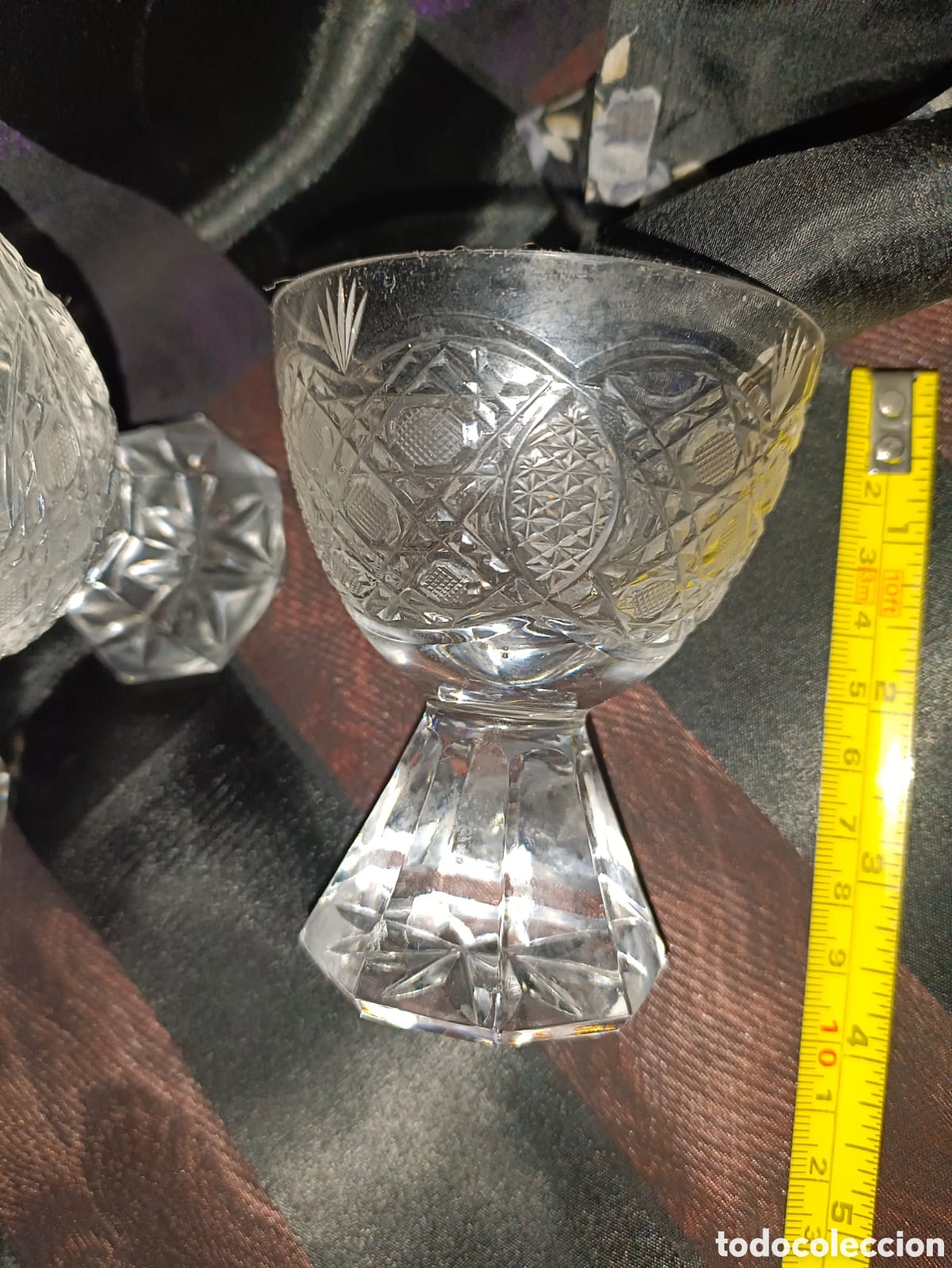 Seconda Mano: Copas de cristal tallado para vino blanco