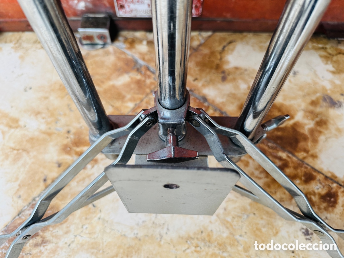 Segunda mano: Soporte Tr&iacute;pode Bater&iacute;a - Foto 8