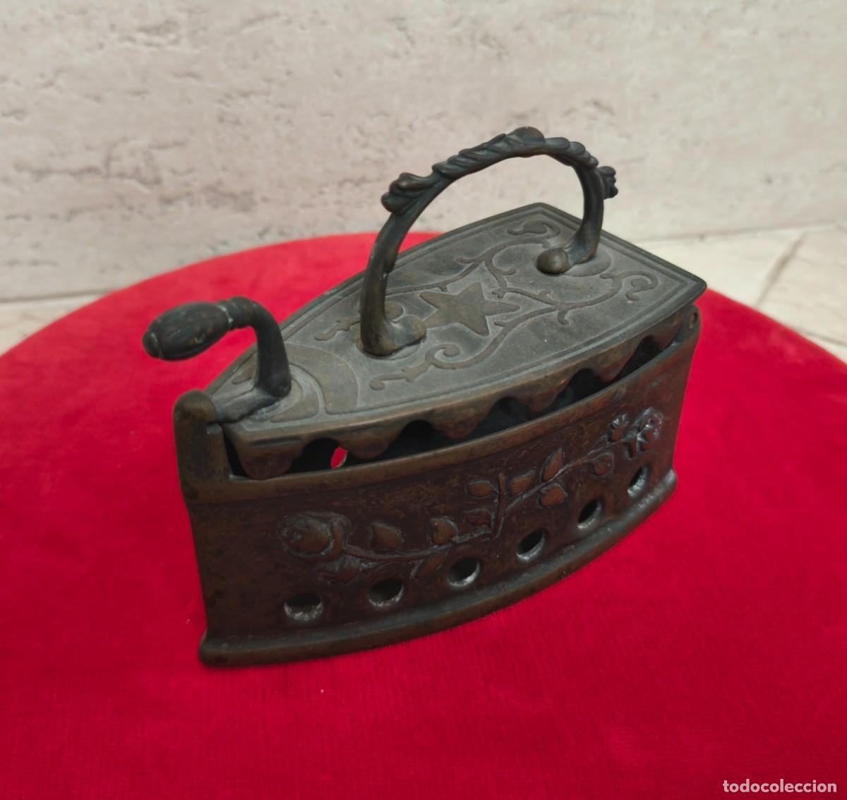 Segunda mano: PLANCHA DE ESTILO ANTIGUO - Foto 3