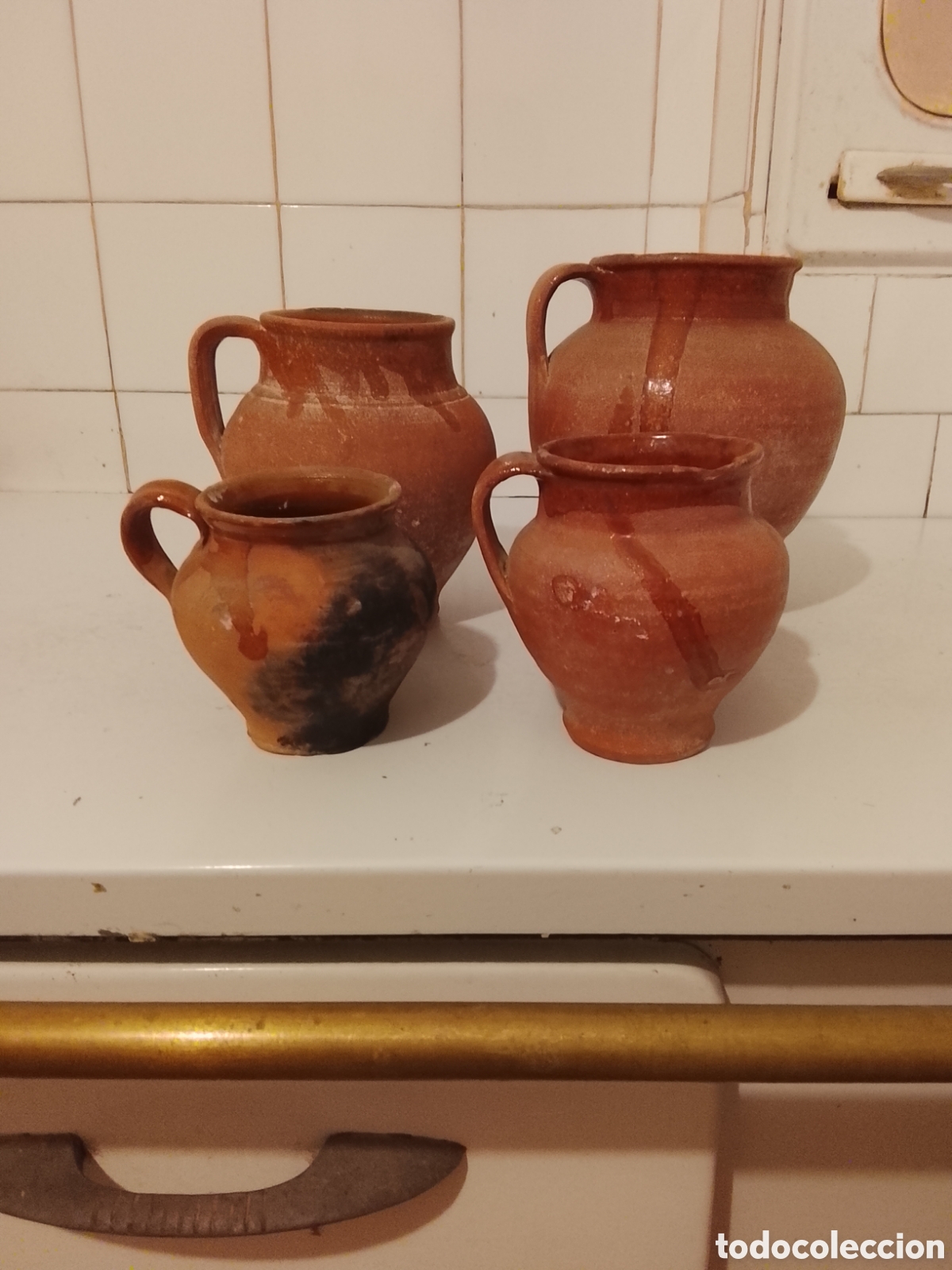 Segunda mano: Potes antiguos de barro para cocinar.