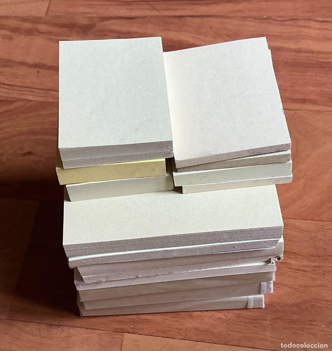 Segunda mano: 15 bloques de notas adhesivas. 76x76mm y 58X38mm. - Foto 1
