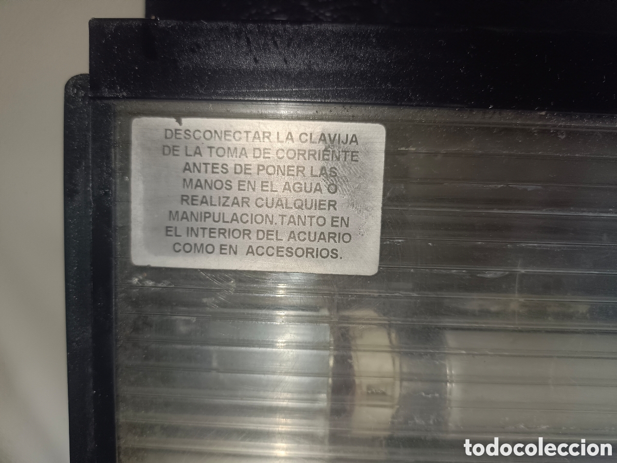 Segunda mano: Luz Iluminaci&oacute;n para acuario con tapaderas - Foto 7
