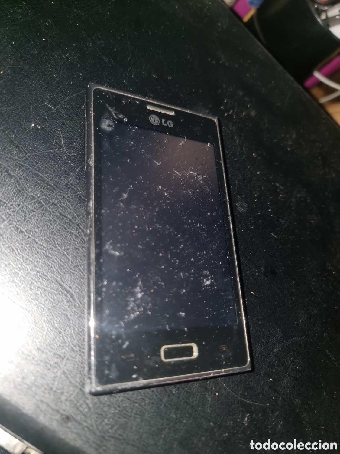 Segunda mano: M&oacute;vil LG &Oacute;ptimus L5 E-610 Negro - Foto 3