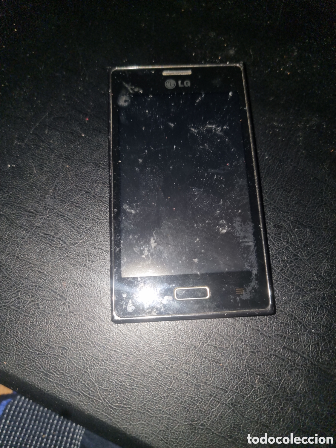 Segunda mano: M&oacute;vil LG &Oacute;ptimus L5 E-610 Negro - Foto 1