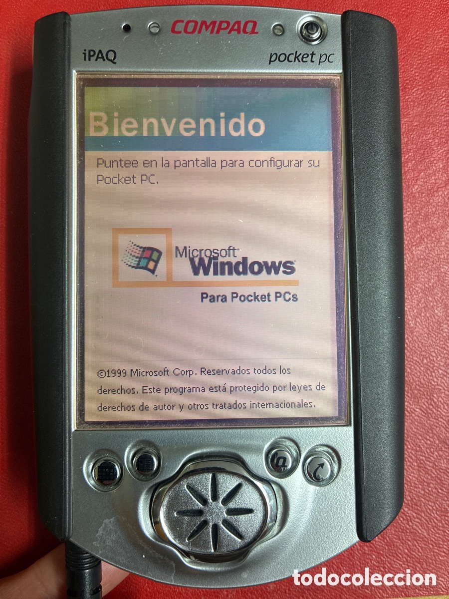 Segunda mano: PDA de bolsillo modelo Compaq iPAQ Pocket PC. - Foto 1