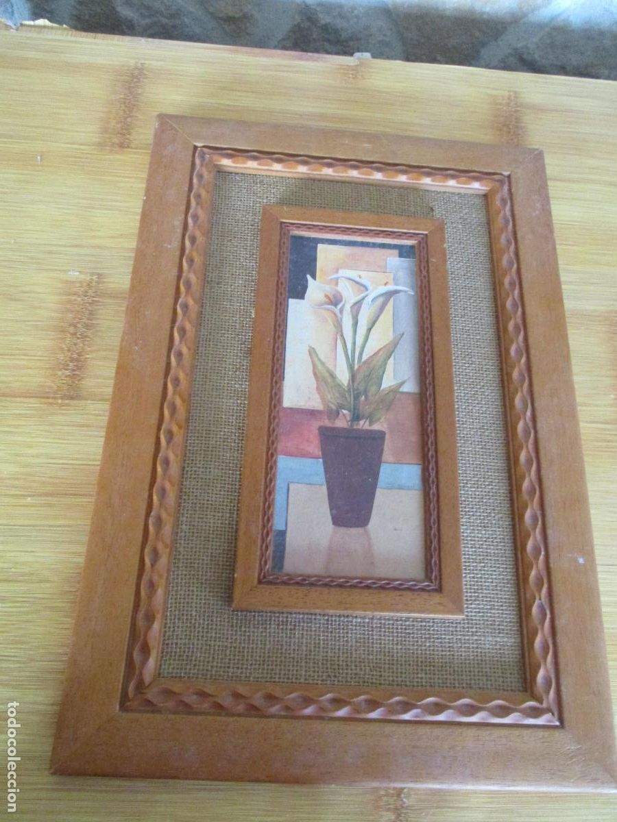 Segunda mano: CUADRO CON DECORACI&Oacute;N DE FLORES- MODERNO DE MADERA-46X30 CM.- - Foto 1
