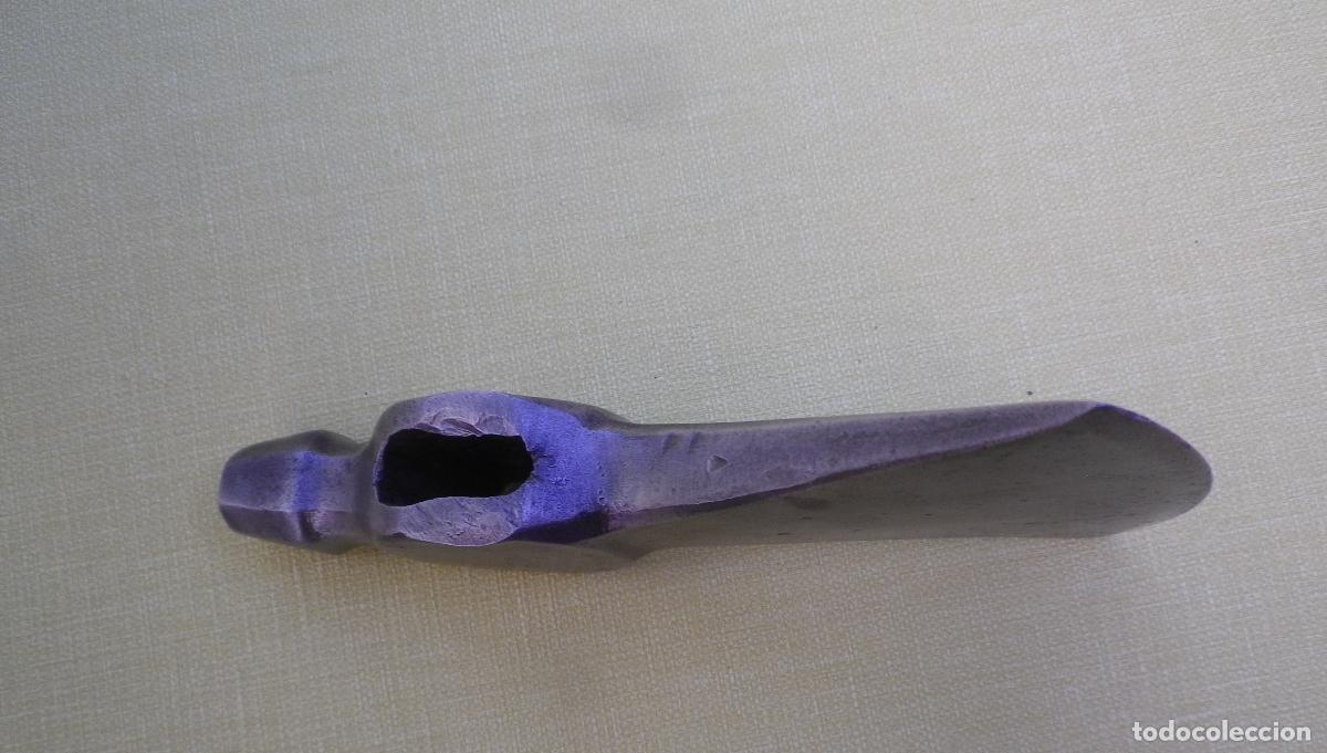 Segunda mano: Hacha antigua, desconozco para qu&eacute; oficio - Foto 3