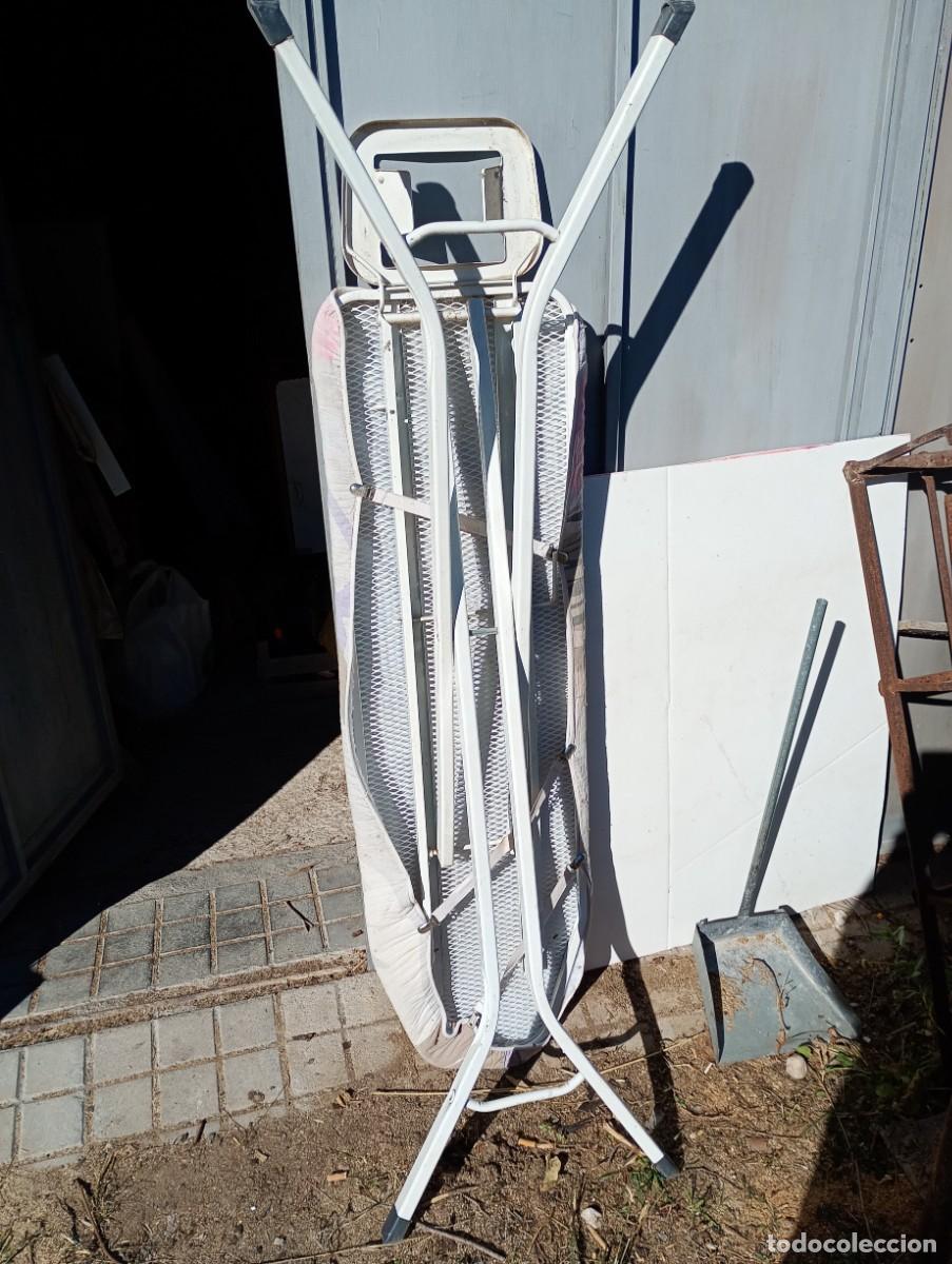 Segunda mano: Robusta tabla de planchar metalica - Foto 2