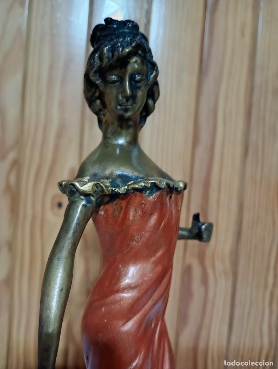 Segunda mano: FIGURA DE BRONCE, SE&Ntilde;ORA CON VESTIDO NARANJA - Foto 4