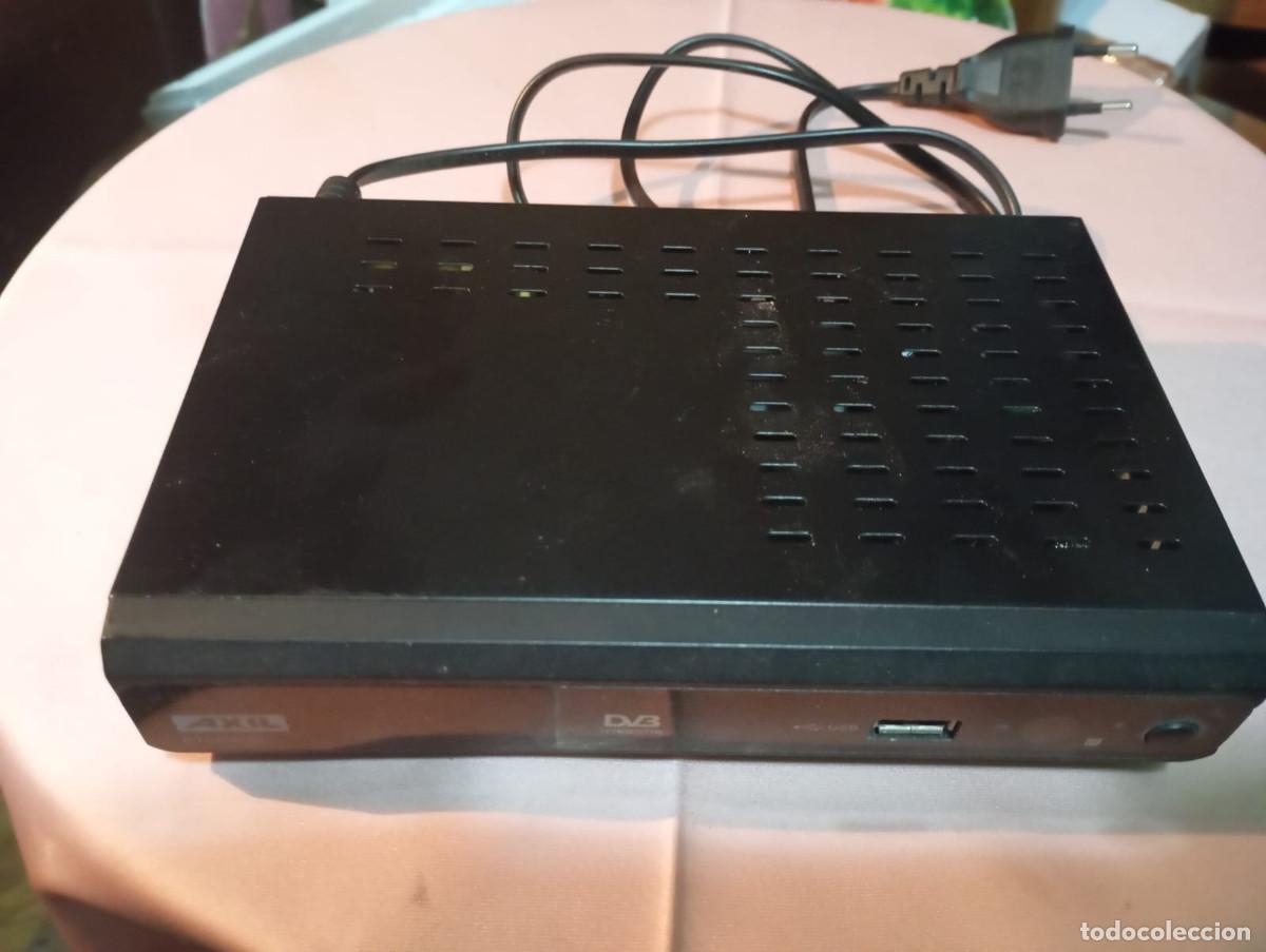 Segunda mano: Reproductor de TDT AXIL RT0406HD. - Foto 1