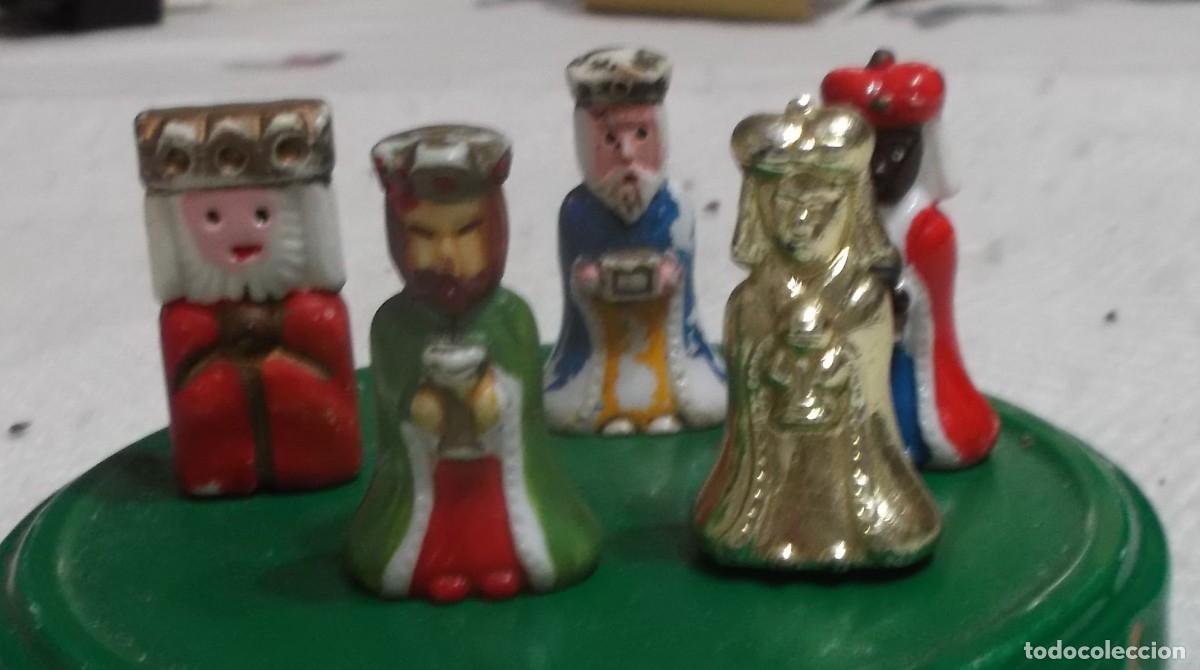 Segunda mano: figuras del roscon de reyes cinco unidades - Foto 2