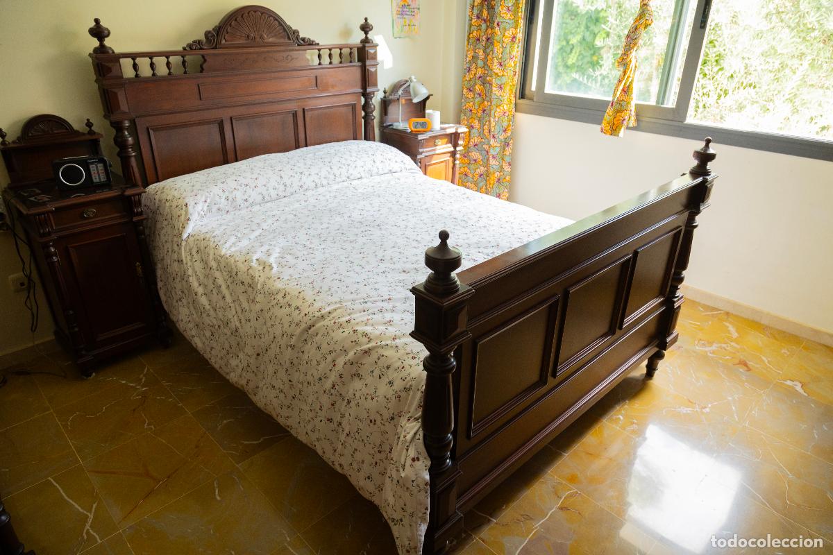 Segunda mano: Dormitorio completo, estilo cl&aacute;sico, artesanal de madera noble - Foto 8