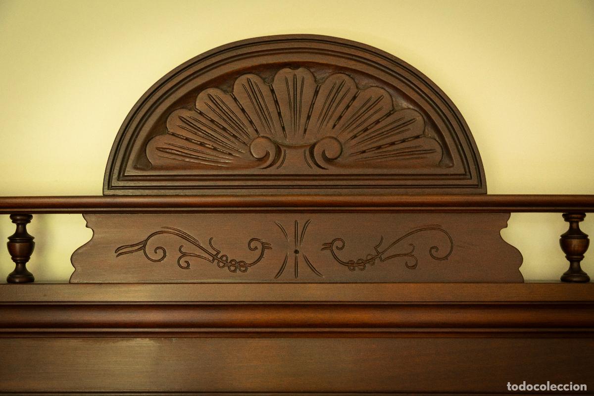 Segunda mano: Dormitorio completo, estilo cl&aacute;sico, artesanal de madera noble - Foto 25
