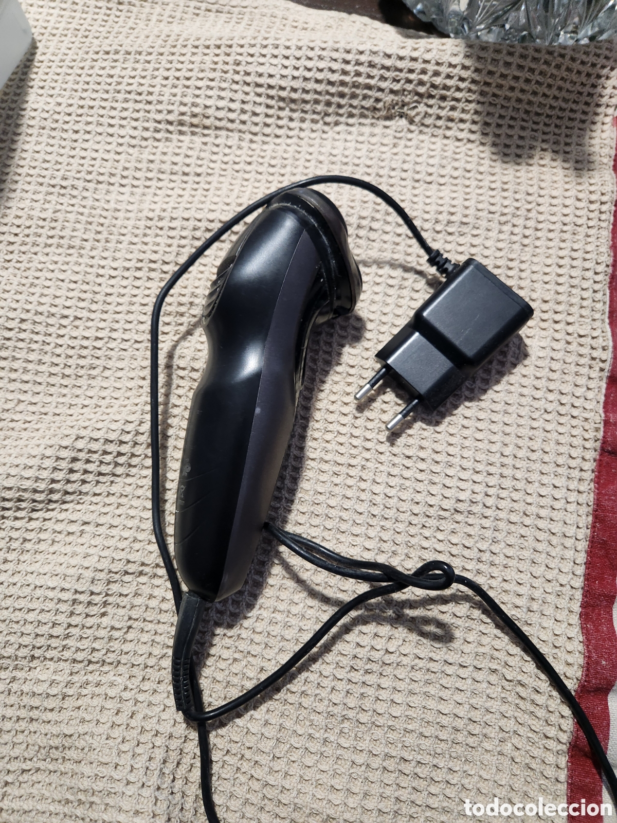 Segunda mano: M&aacute;quina afeitar el&eacute;ctrica TAURUS - Foto 4
