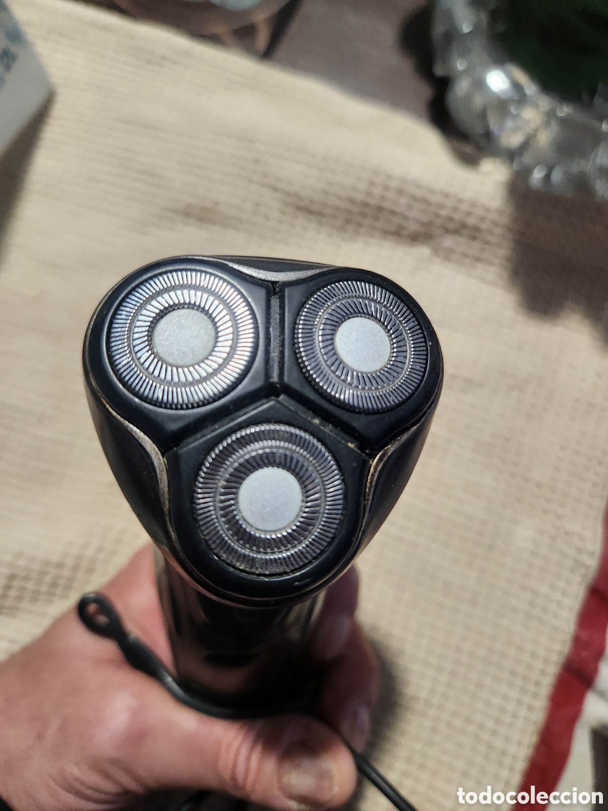 Segunda mano: M&aacute;quina afeitar el&eacute;ctrica TAURUS - Foto 1