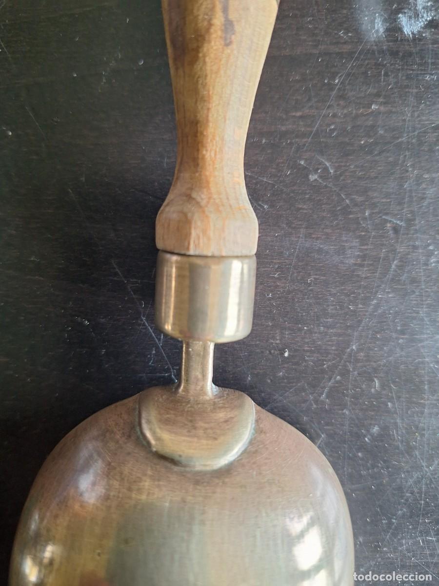 Segunda mano: Pala cazo cucharon vintage para harina de bronce - Foto 3