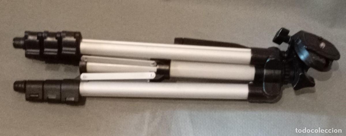 Segunda mano: Tr&iacute;pode de aluminio con un dise&ntilde;o ligero y pr&aacute;ctico - Foto 6