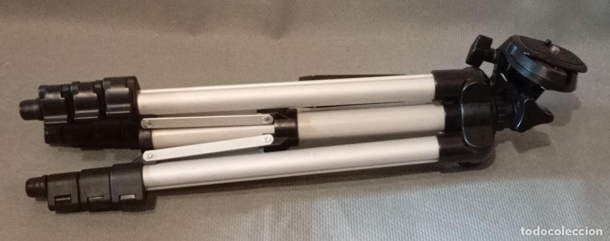 Segunda mano: Tr&iacute;pode de aluminio con un dise&ntilde;o ligero y pr&aacute;ctico - Foto 7