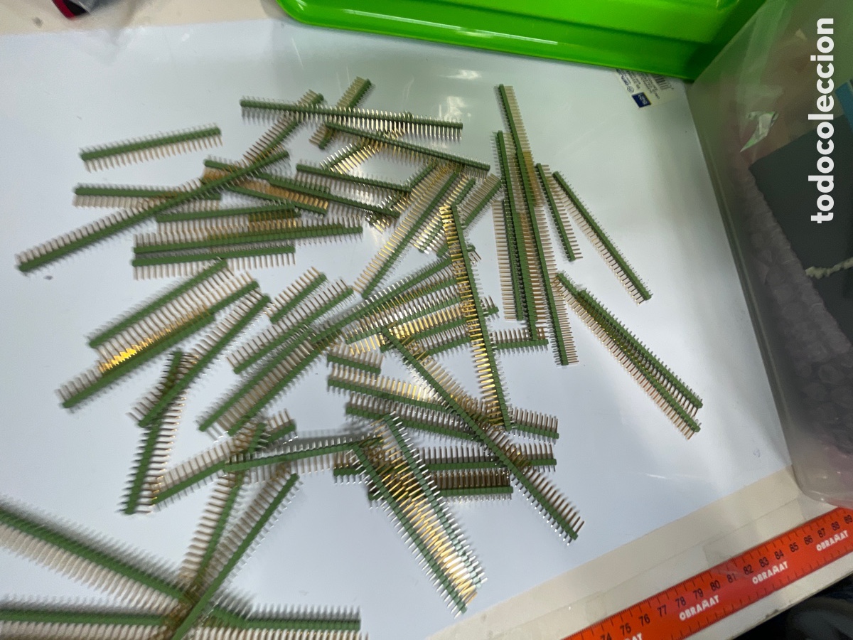 Segunda mano: Lote Regletas de pines 2,54 mm PCB recto 3,2mm rohs - Foto 1