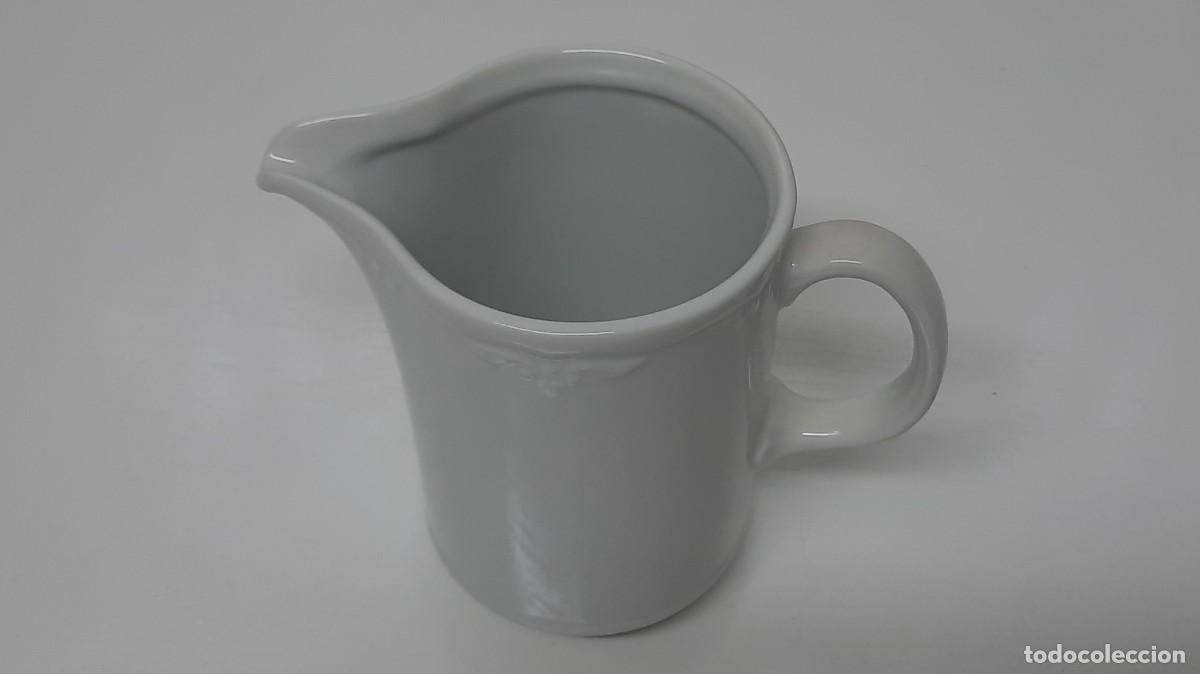 Segunda mano: Lechera (105cm de alta y 7cm de boca) - Foto 2