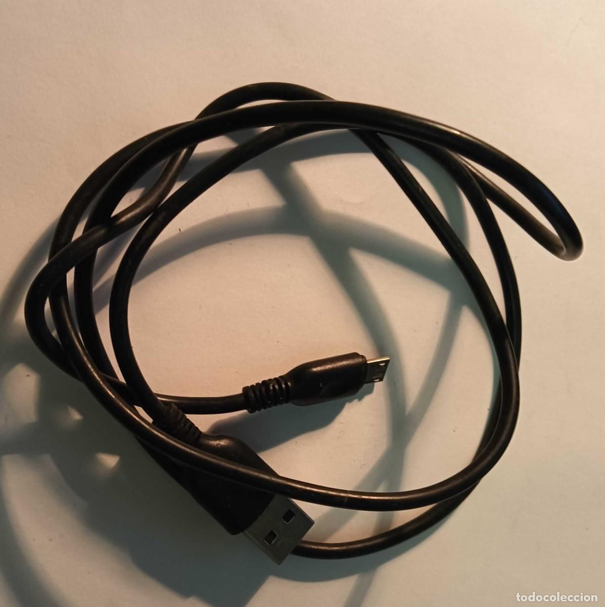 Segunda mano: Cable de carga y datos USB Tipo A a USB-C (USB-C reversible) - Foto 1