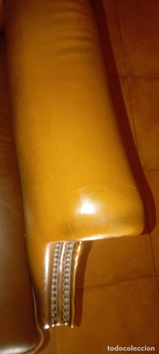 Segunda mano: Antiguo sill&oacute;n de piel Chester - Foto 9