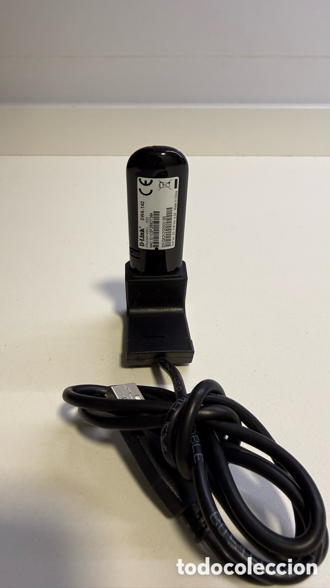 Segunda mano: Adaptador Wi-Fi USB D-Link DWA-140 con base - Foto 2