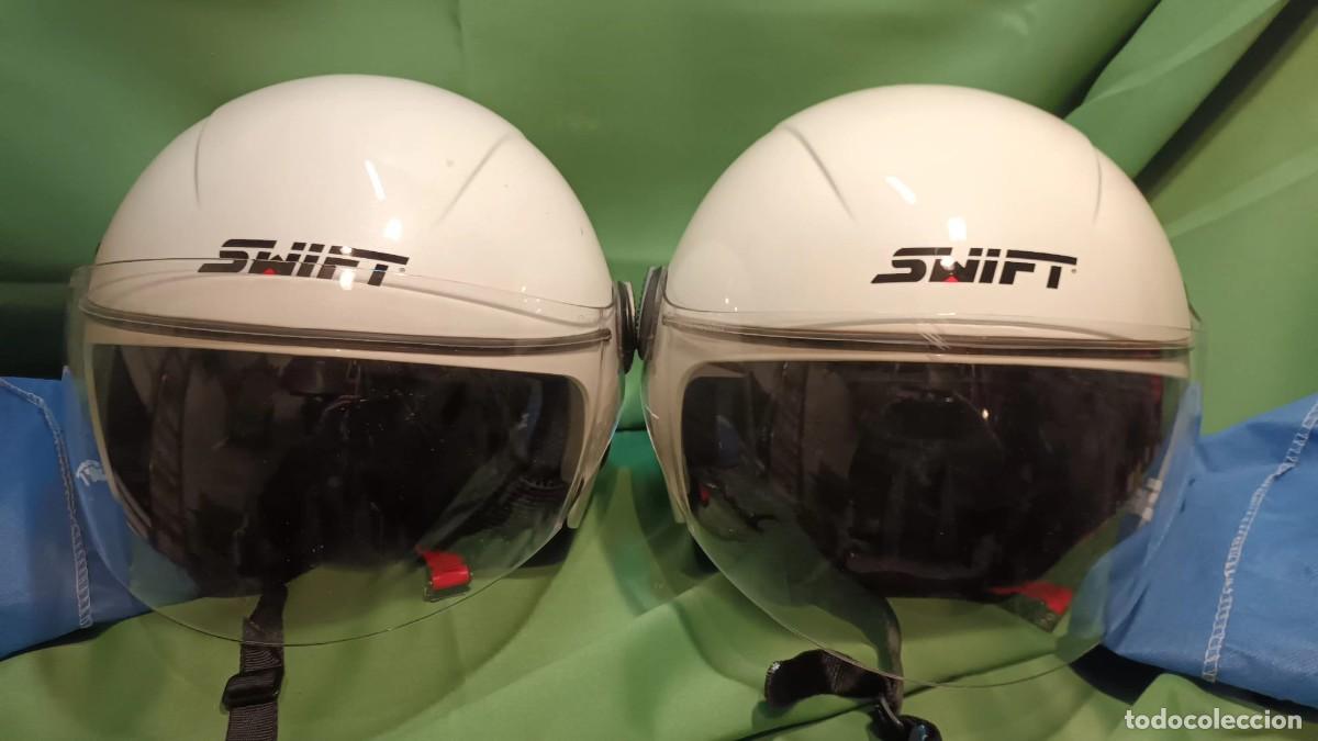 Segunda mano: DOS CASCOS DE MOTO TIPO JET DE LA MARCA SWIFT. - Foto 1